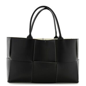 Authentic BOTTEGA VENETA Nappa Arco Tote in Black/White. Good condition